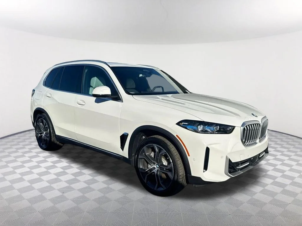 2026 BMW X5 sDrive40i's photo
