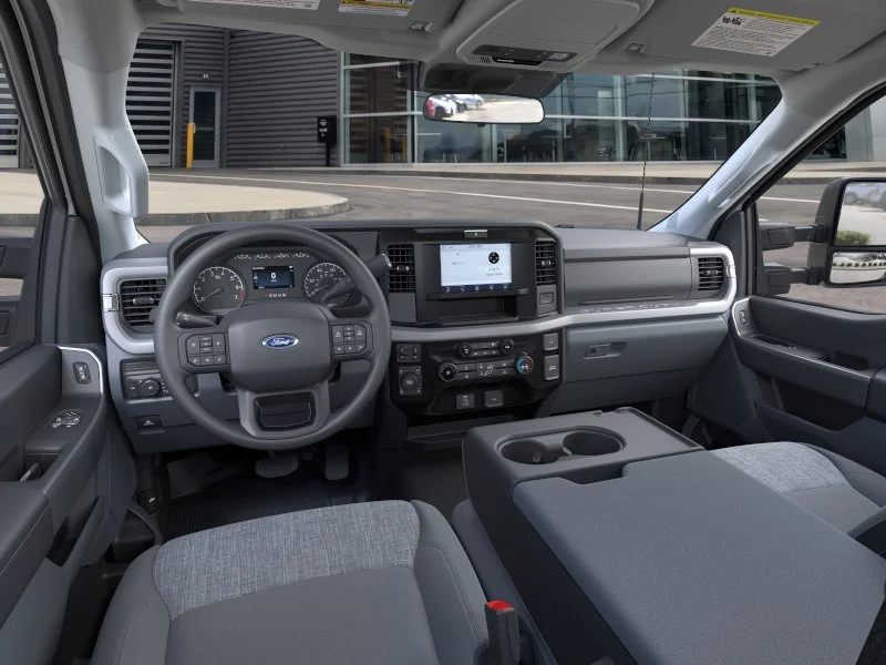 New 2026 Oxford White Ford F-250® XLT image 36