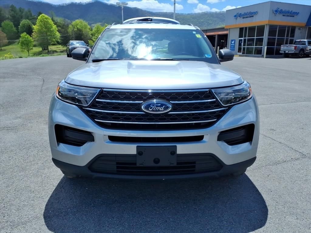 Used 2022 Silver Metallic Ford XLT image 9
