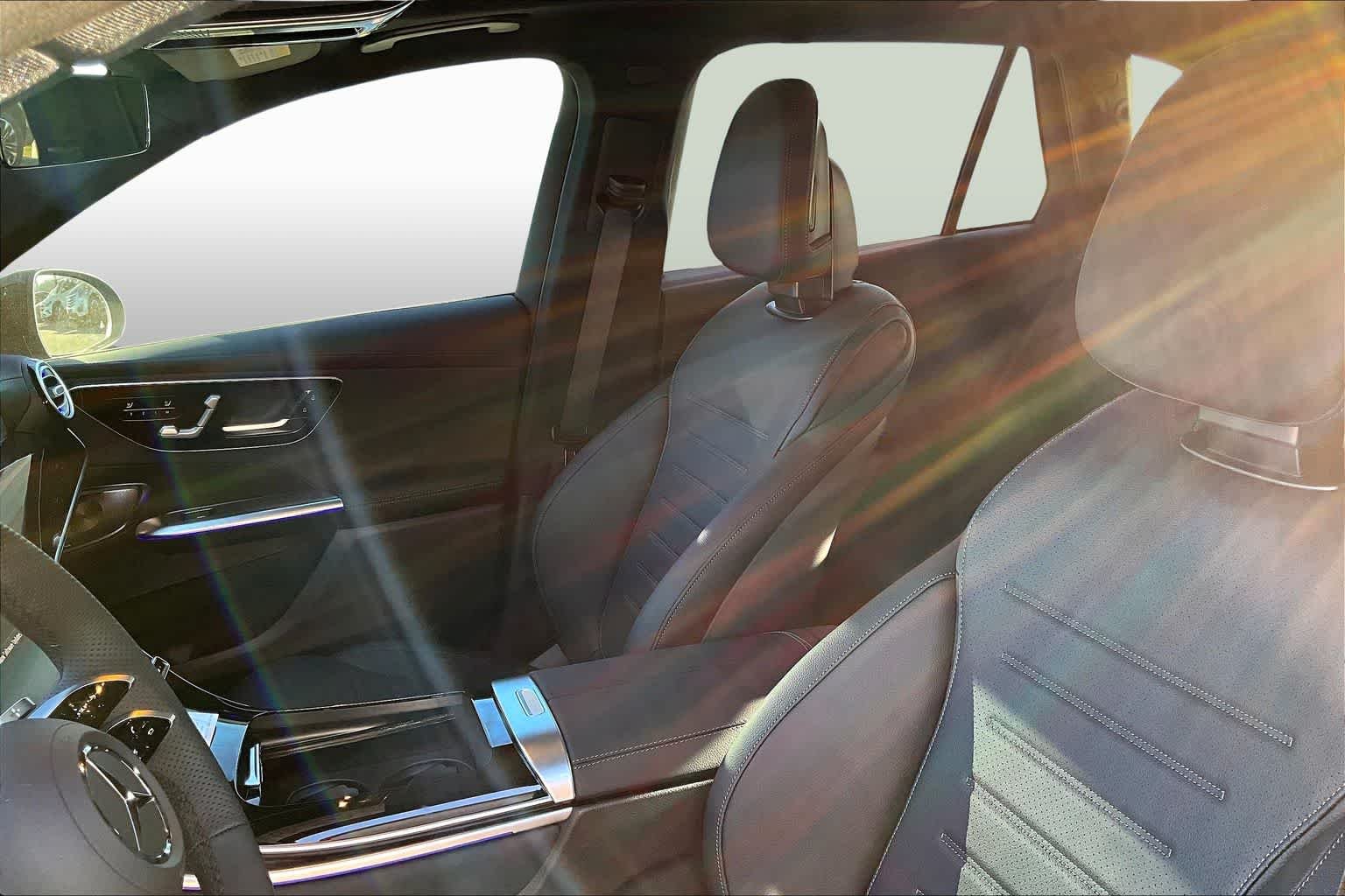 New 2026 MANUFAKTUR Alpine Grey Mercedes-Benz GLC 300 image 16