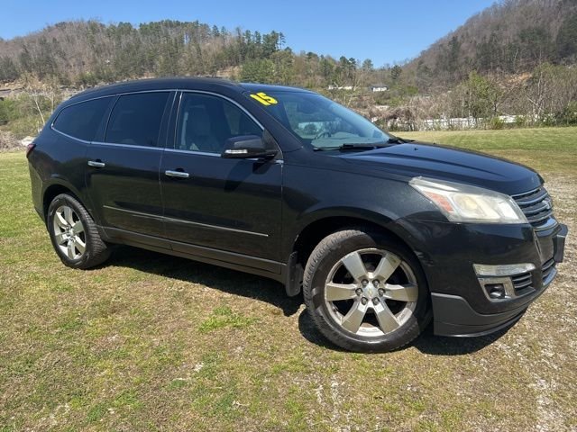 Used 2015 Chevrolet Traverse LTZ with VIN 1GNKVJKD8FJ319771 for sale in Hazard, KY