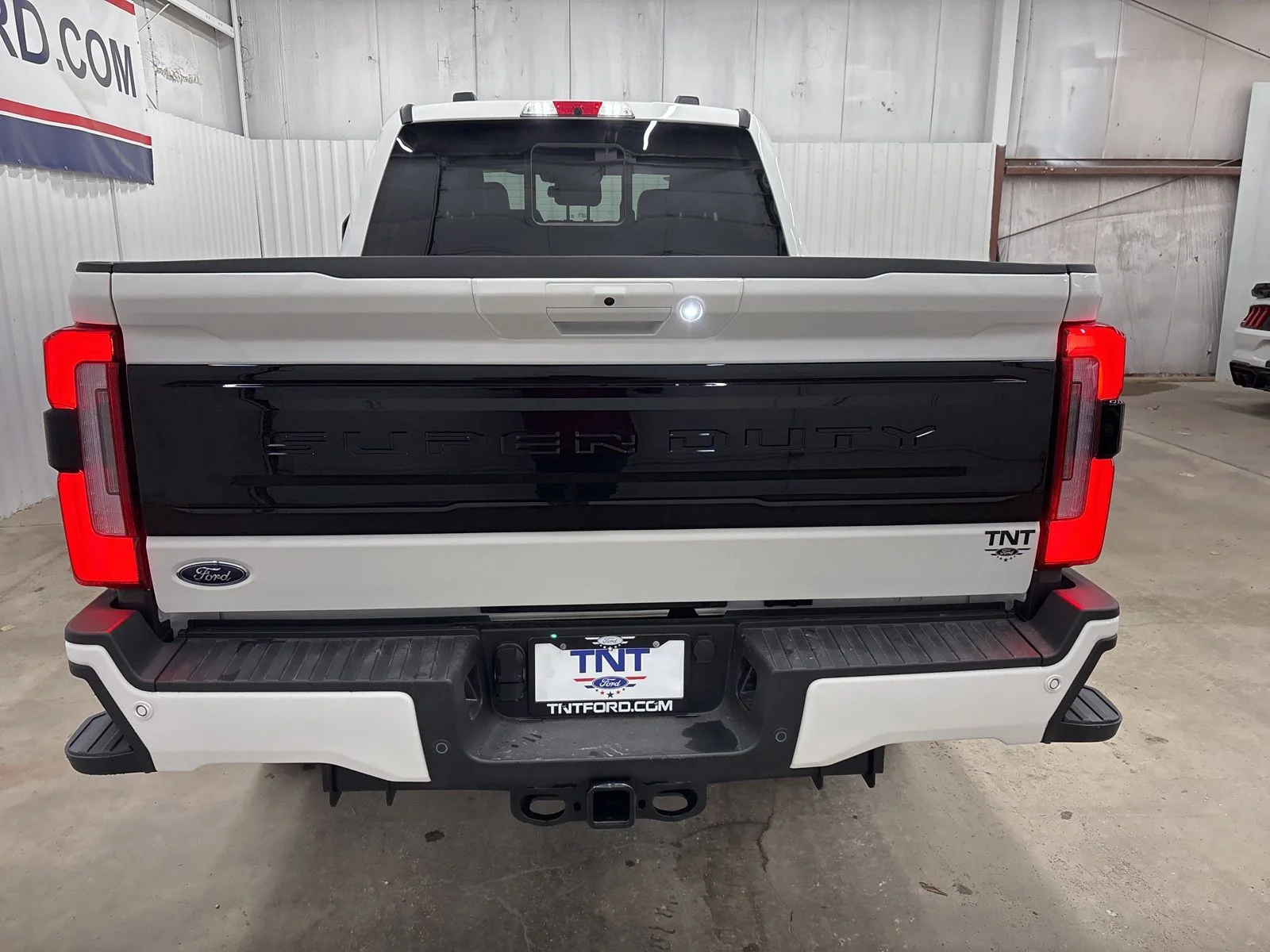 New 2026 Star White Metallic Tri-Coat Ford F-250® Platinum® image 6