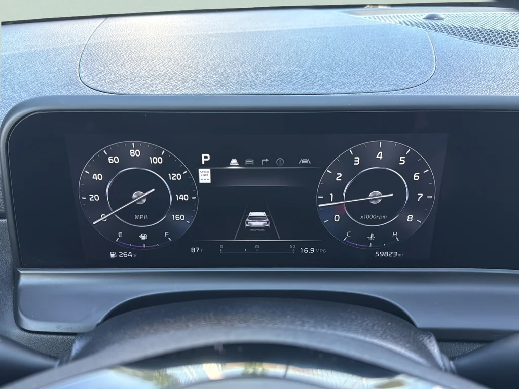 Certified Used 2024 Snow White Pearl Kia SX image 23