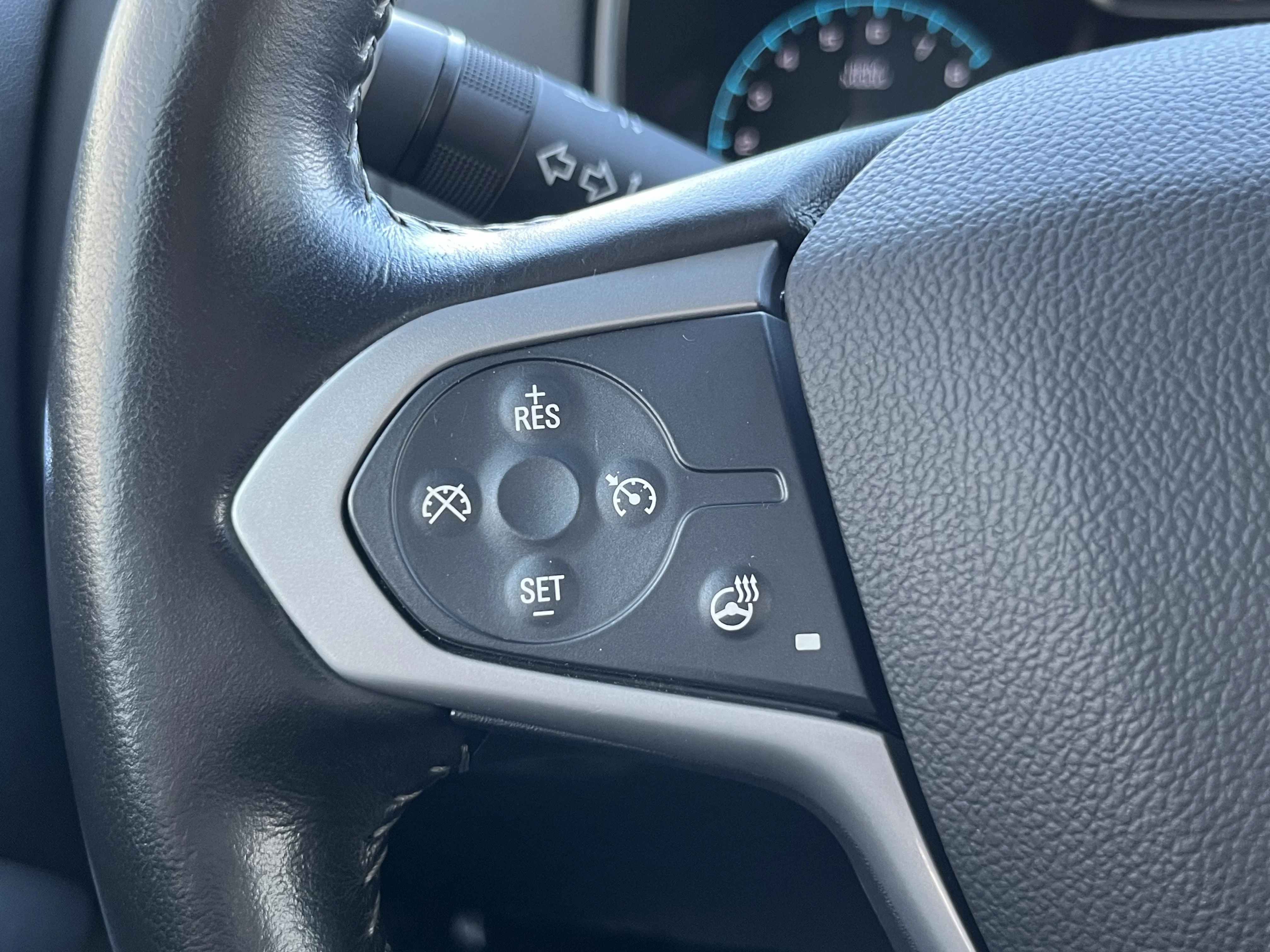 Used 2020 Summit White Chevrolet ZR2 image 25