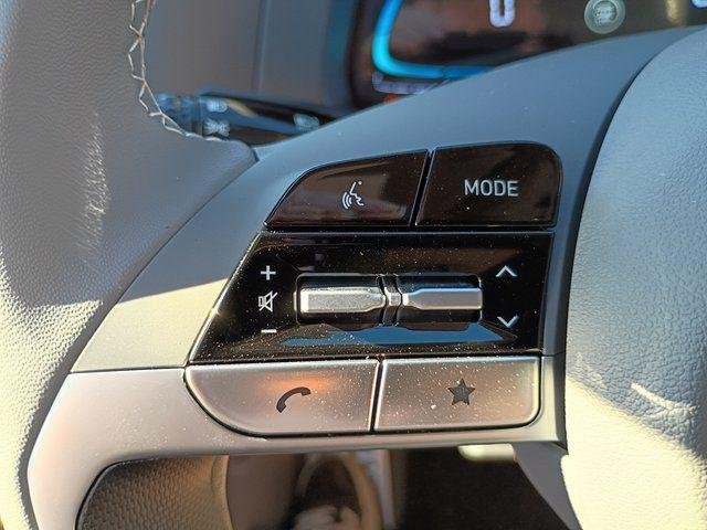 2026 Hyundai Elantra SEL - Photo 14