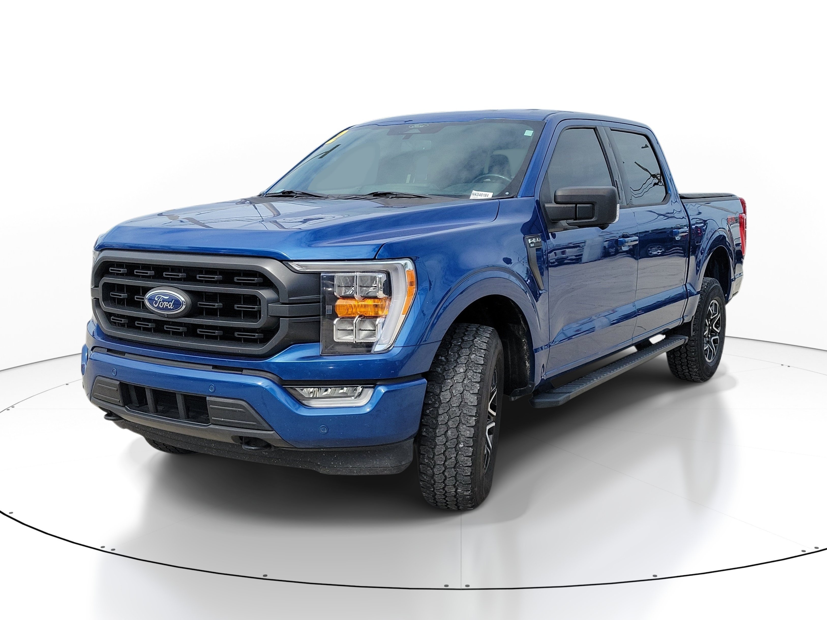 Used 2022 Blue Metallic Ford XLT image 3