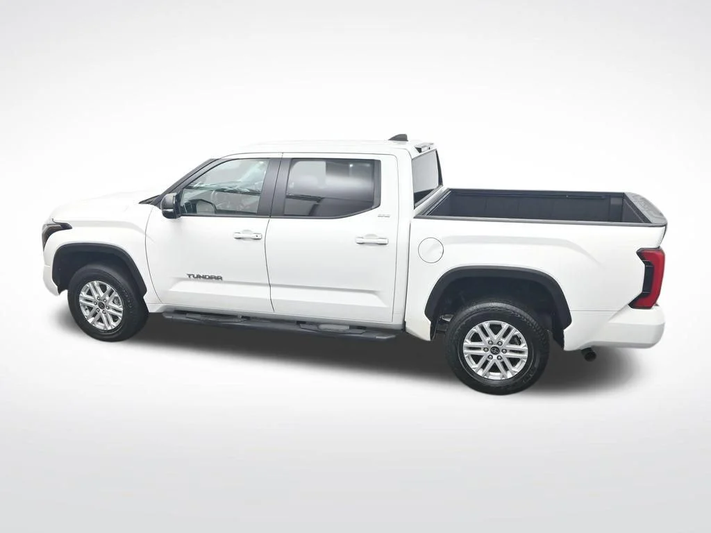 Certified Used 2024 Ice Toyota SR5 image 30