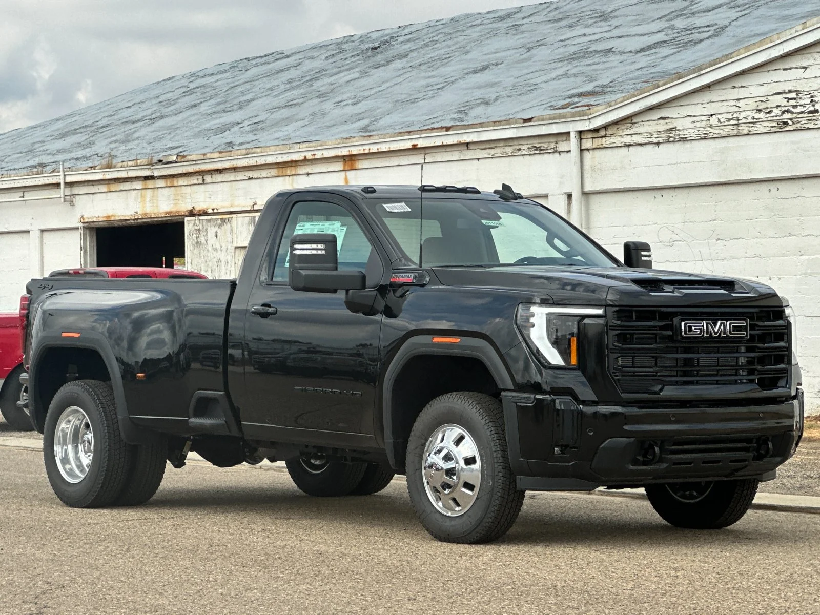 New 2026 Onyx Black GMC SLE DRW image 2