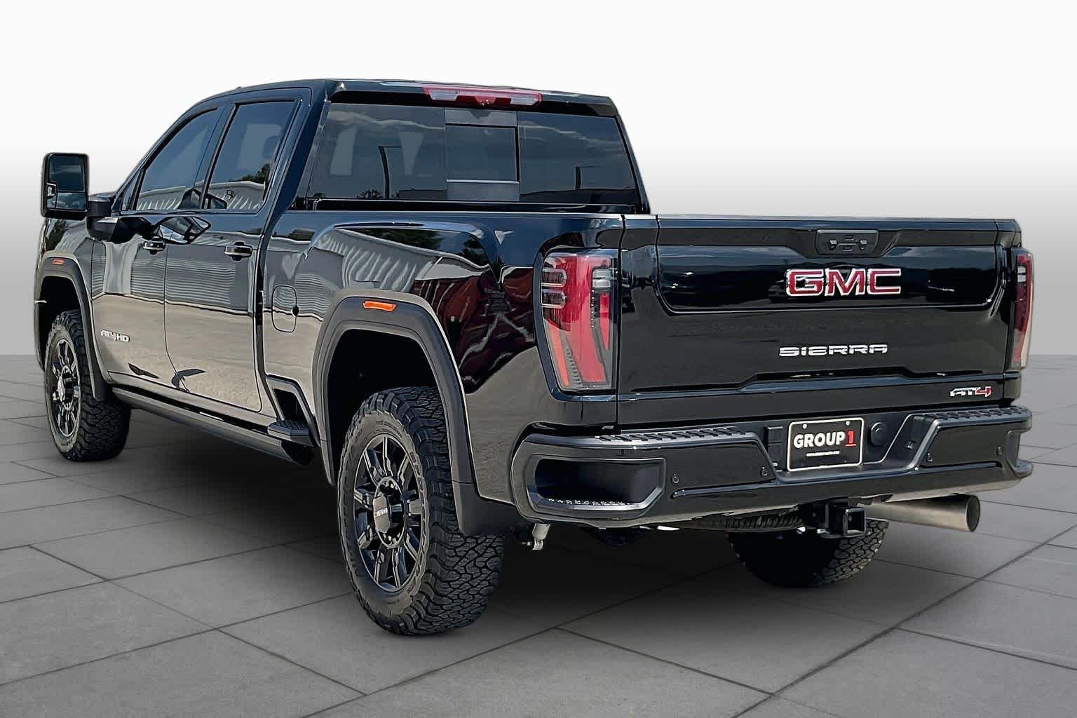Used 2026 Onyx Black GMC AT4 image 12