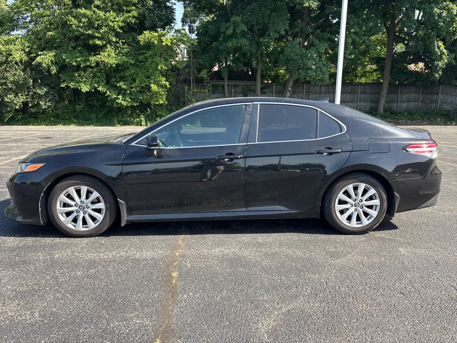 Used 2019 Midnight Black Metallic Toyota LE image 3
