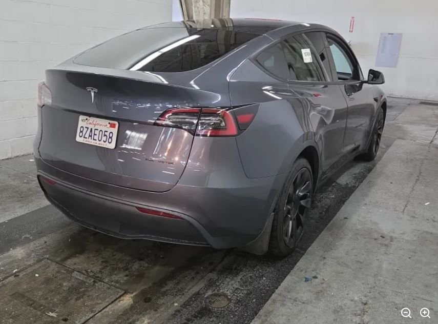 Used 2021 Gray Tesla Long Range image 3