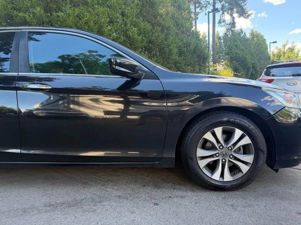 Used 2014 Crystal Black Pearl Honda LX image 3