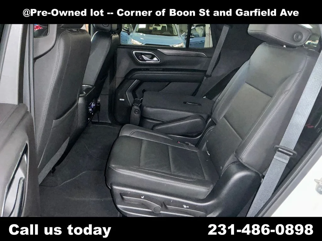 Used 2021 White Chevrolet Z71 image 27