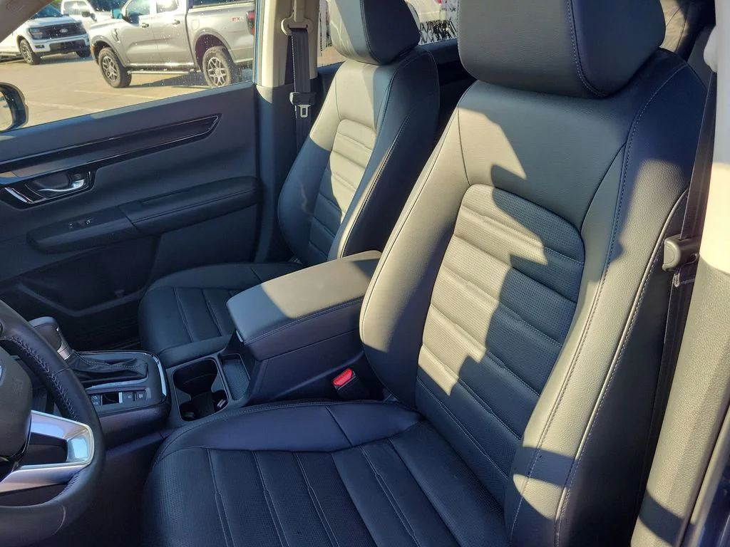 Certified Used 2025 Blue Honda EX-L image 19