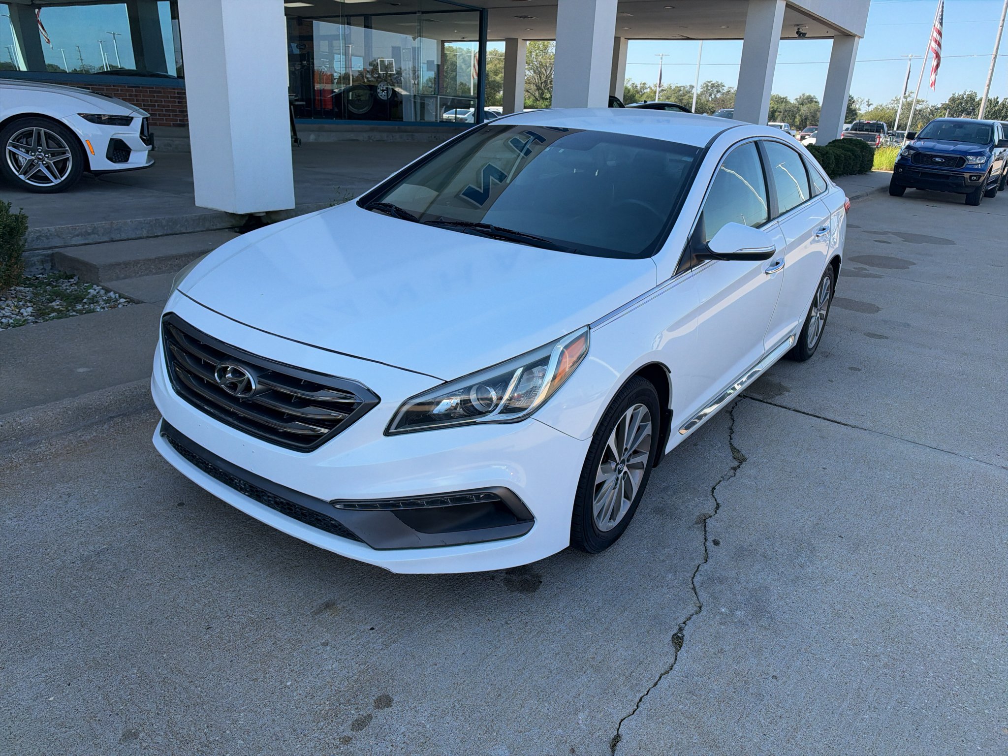 Used 2016 Hyundai Sonata Sport with VIN 5NPE34AF0GH265814 for sale in Manhattan, KS