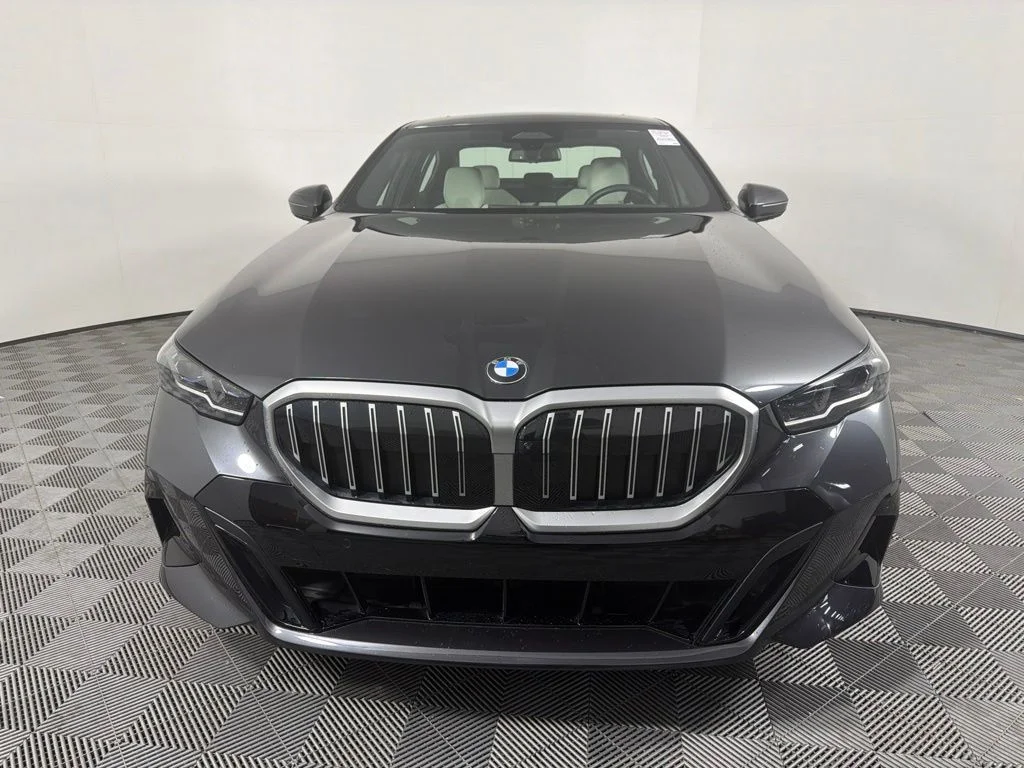 Certified Used 2024 Dark Graphite Metallic BMW 540i xDrive image 2