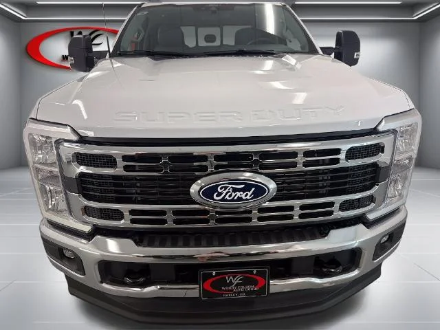 New 2027 Oxford White Ford F-350® XL image 19