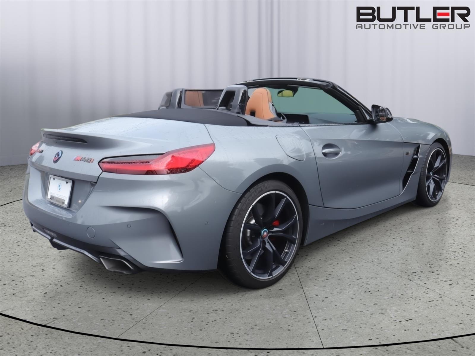 Used 2024 Skyscraper Grey Metallic BMW M40i image 19