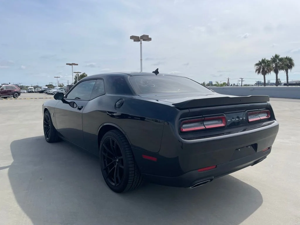 Used 2023 Pitch Black Clearcoat Dodge R/T Scat Pack image 4