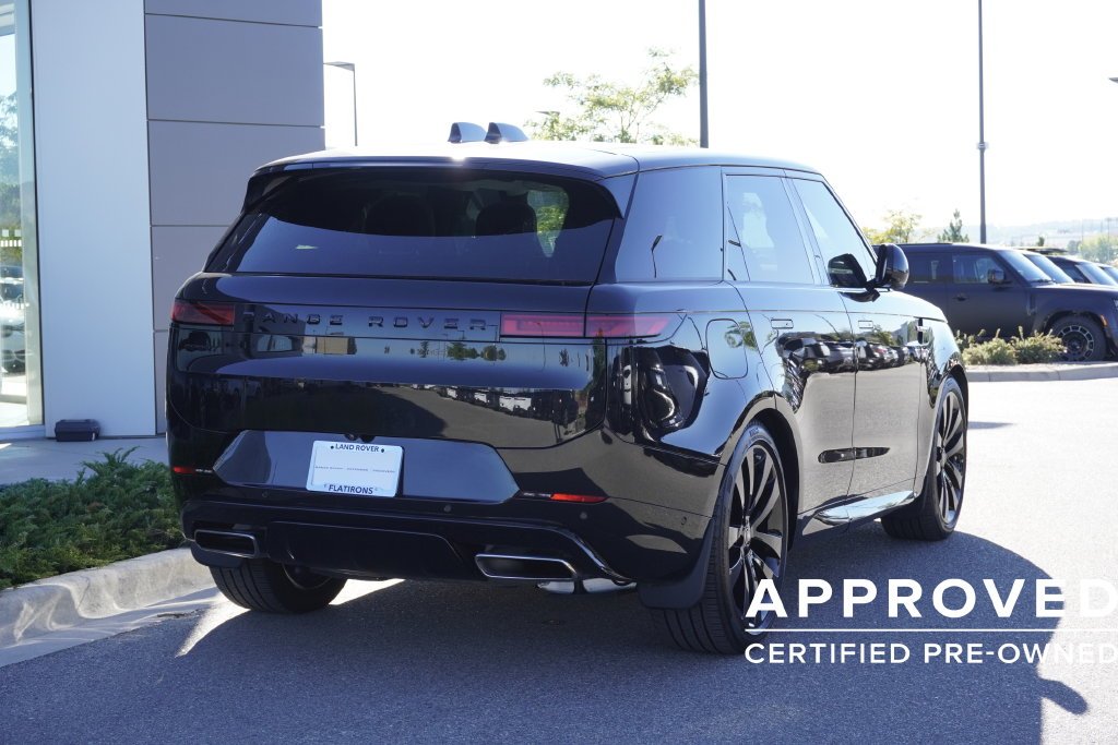 Certified Used 2025 Black Land Rover Dynamic SE image 2