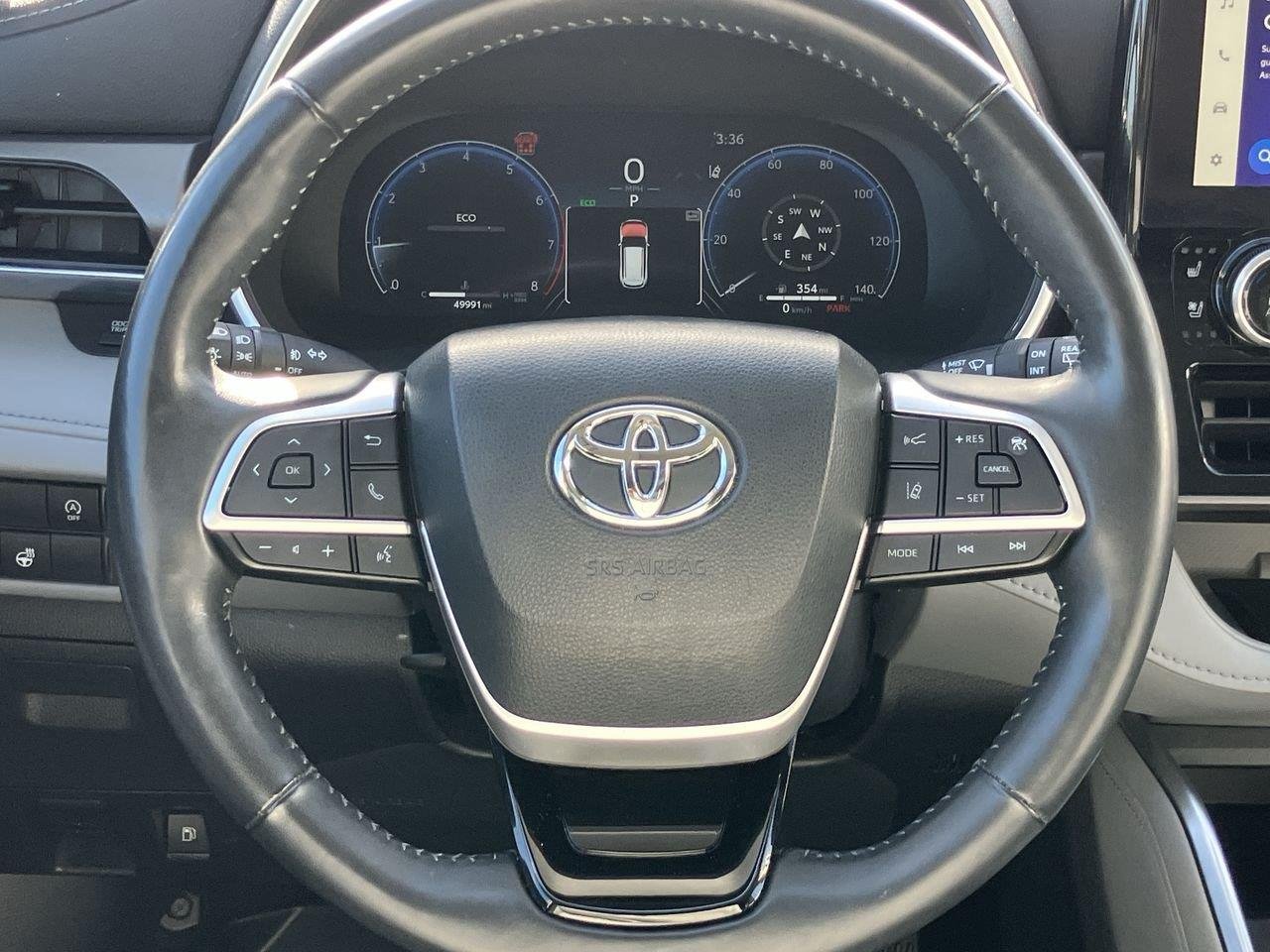 Used 2023 Gray (Moon Dust) Toyota Limited image 19