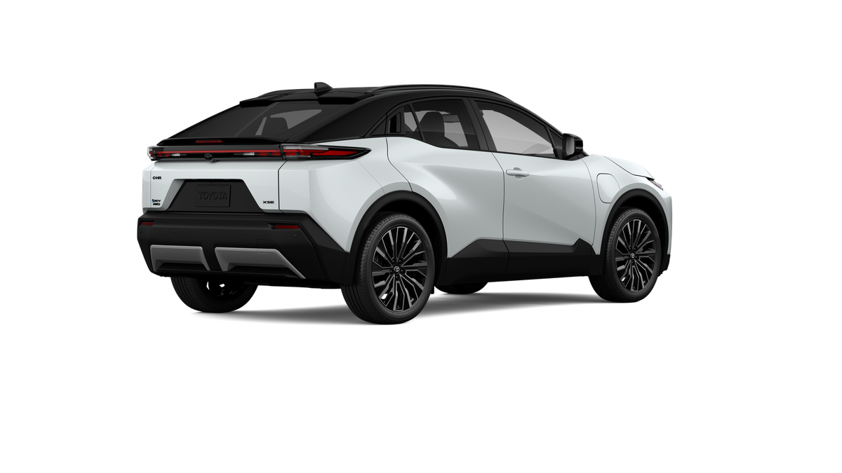 New 2026 Wind Chill Pearl/Black Toyota XSE image 45