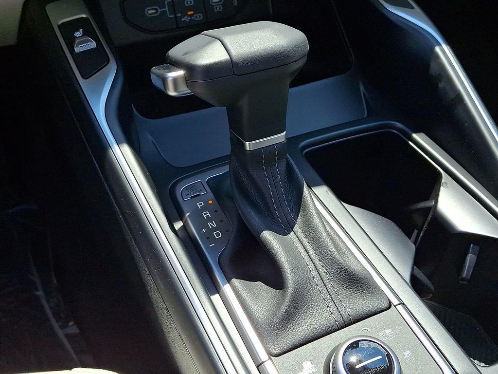 New 2026 Wolf Gray Kia S image 7