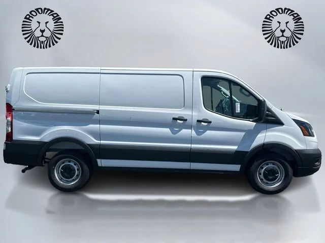 New 2026 Oxford White Ford Cargo Van image 4
