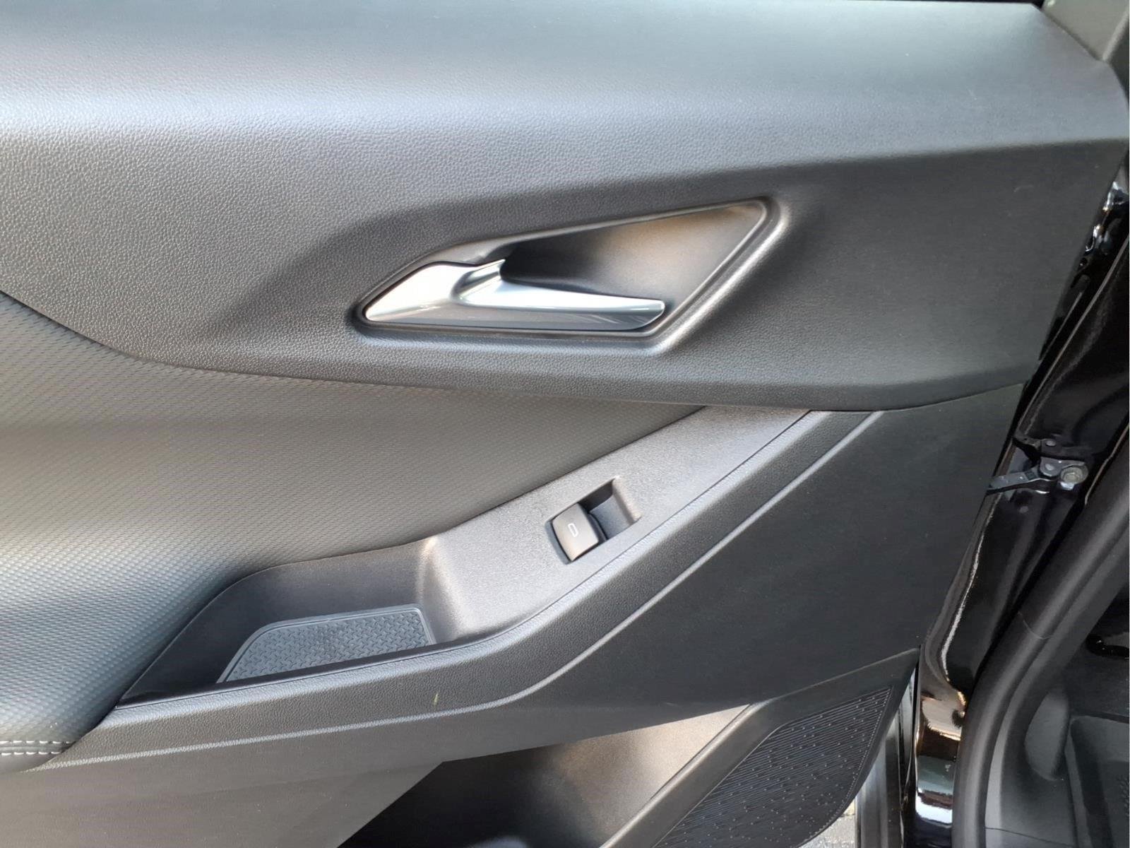 New 2027 Mosaic Black Metallic Chevrolet LT image 11