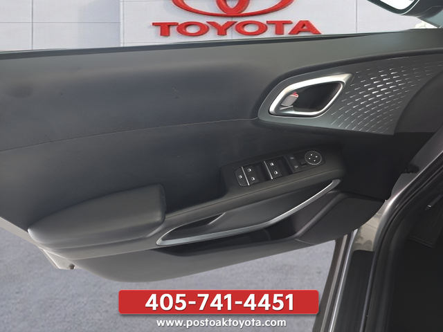 2025 Kia Soul LX - Photo 9