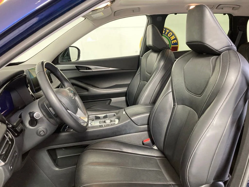 Used 2023 Blue INFINITI LUXE image 12