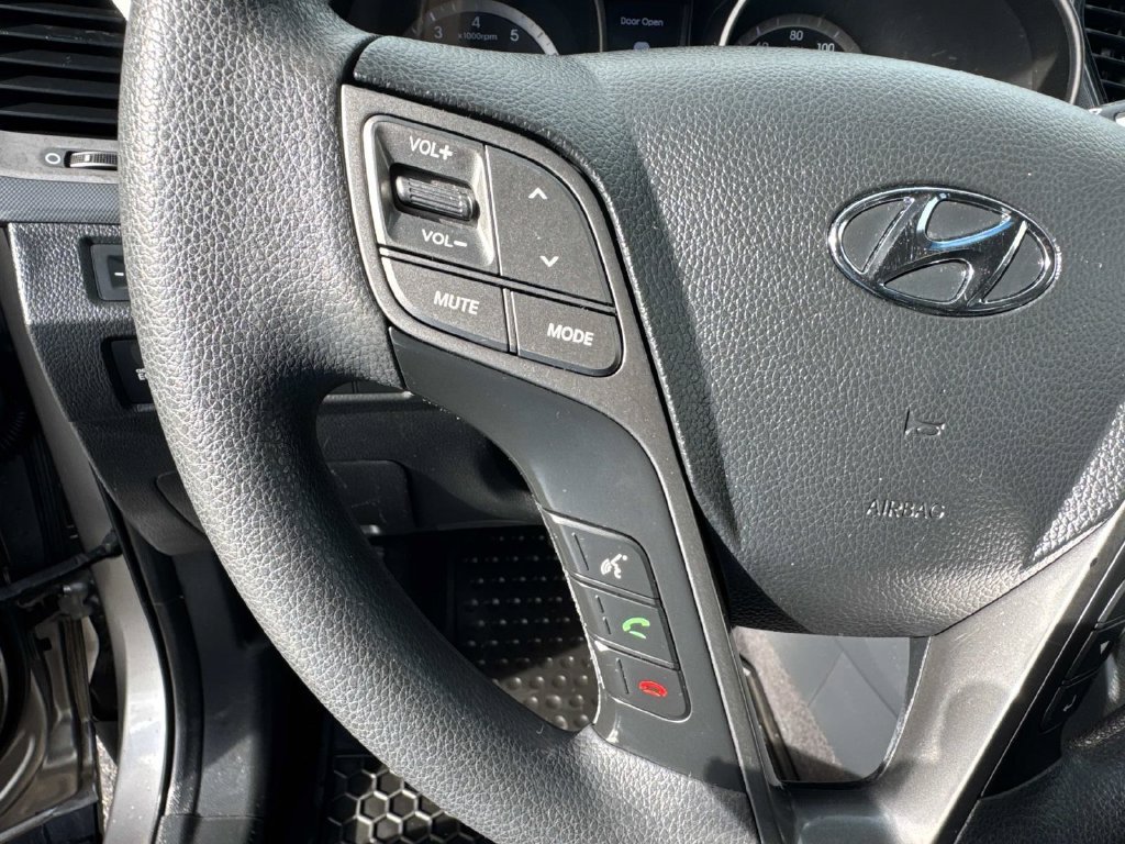 Used 2016 Gray Hyundai 2.4 Base image 19