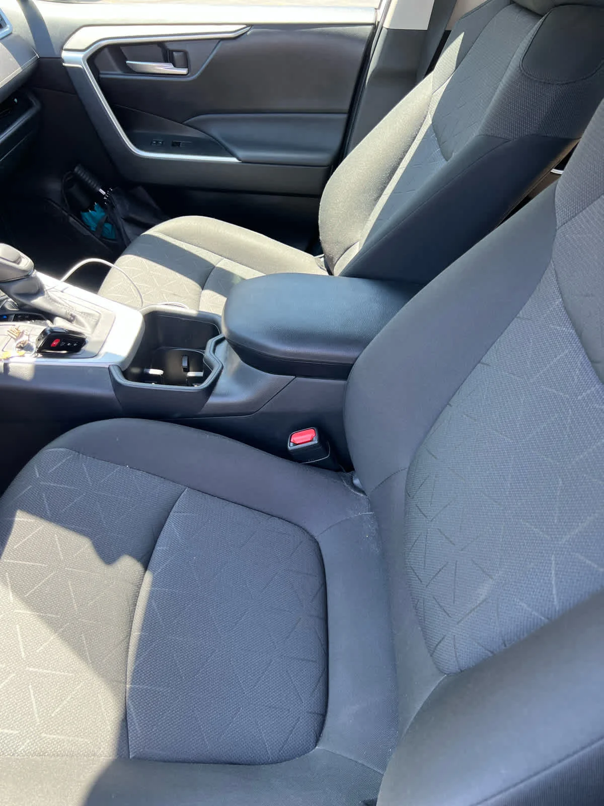 Used 2023 Ice Cap Toyota XLE image 12