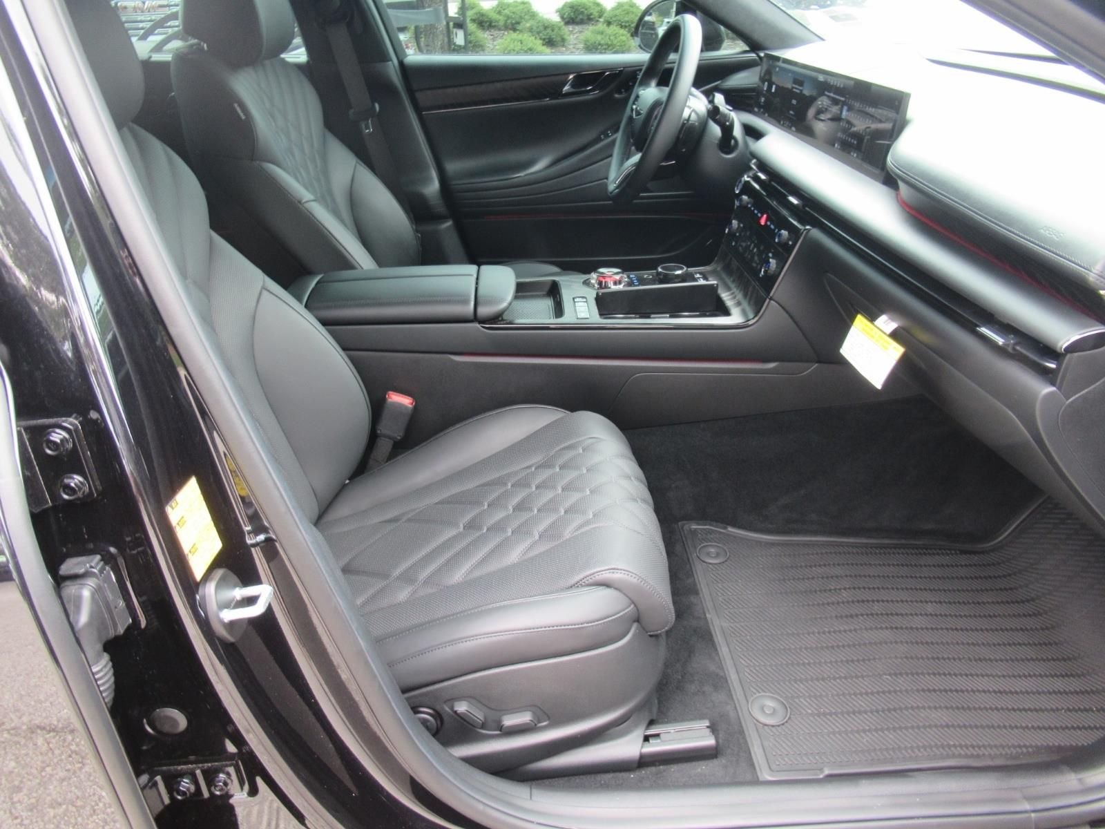 Used 2026 Black Genesis 3.5T image 9