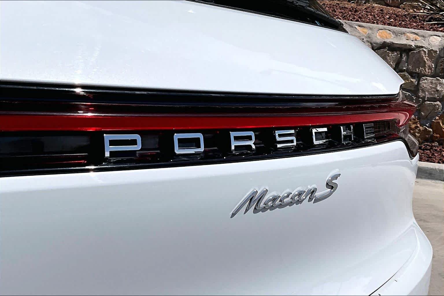 Certified Used 2021 Carrara White Metallic Porsche S image 22