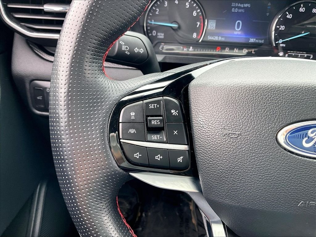 Used 2022 Rapid Red Metallic Tinted Clearcoat Ford ST-Line image 23