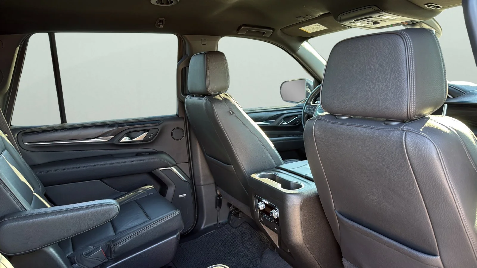 Used 2022 Black GMC Denali image 28