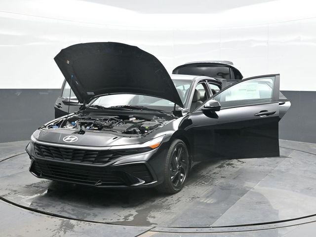 New 2026 Black Hyundai SEL Sport image 30