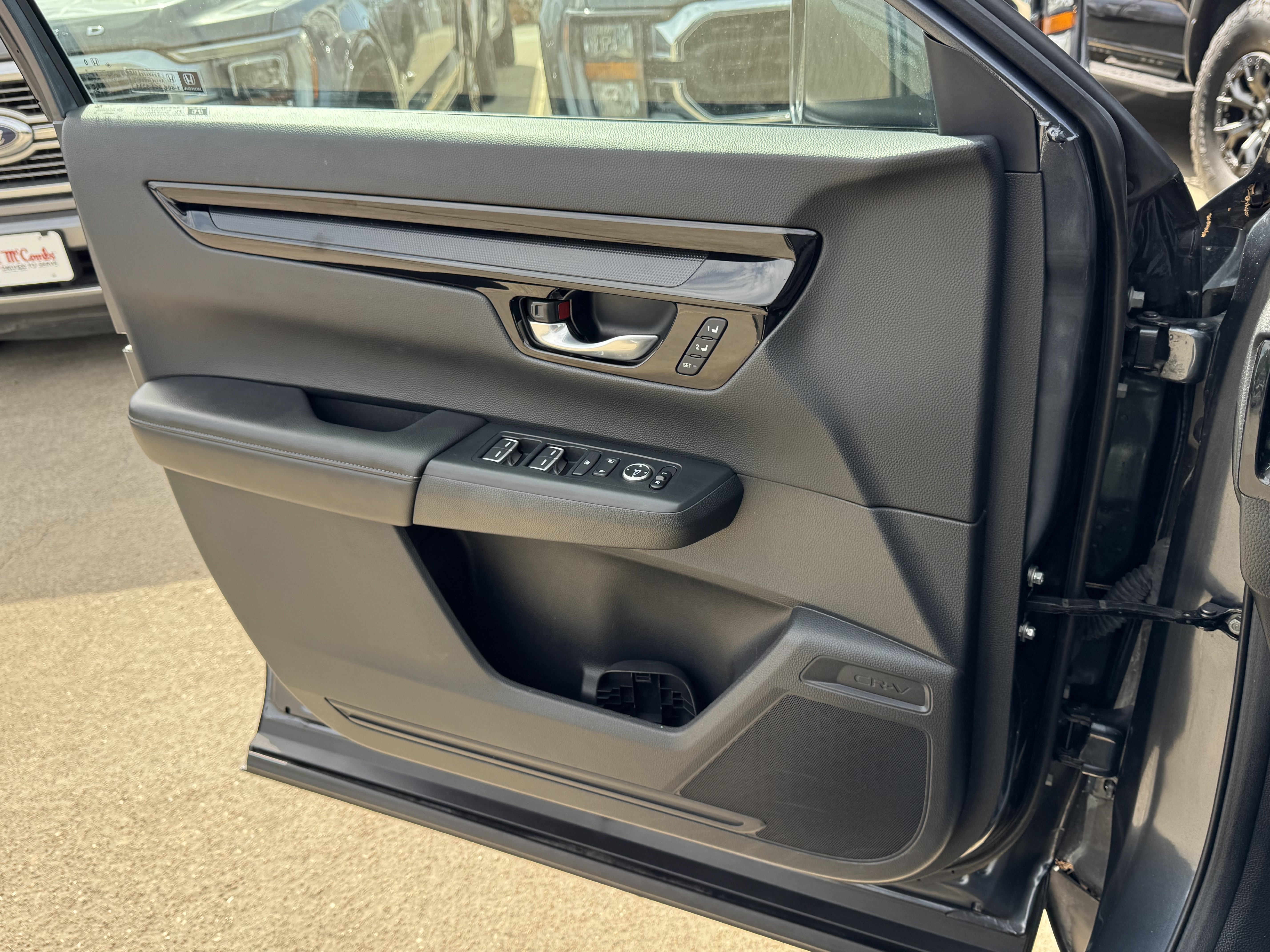 Used 2025 Gray Honda EX-L image 25