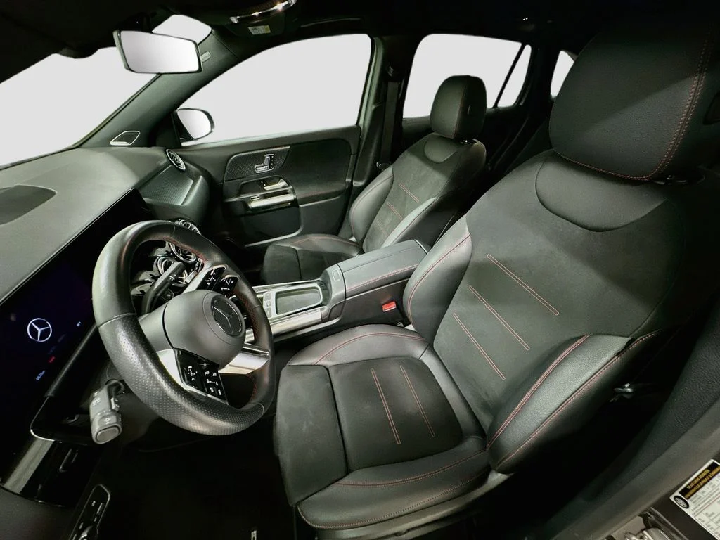 Certified Used 2025 Mountain Gray Metallic Mercedes-Benz GLA 250 image 5