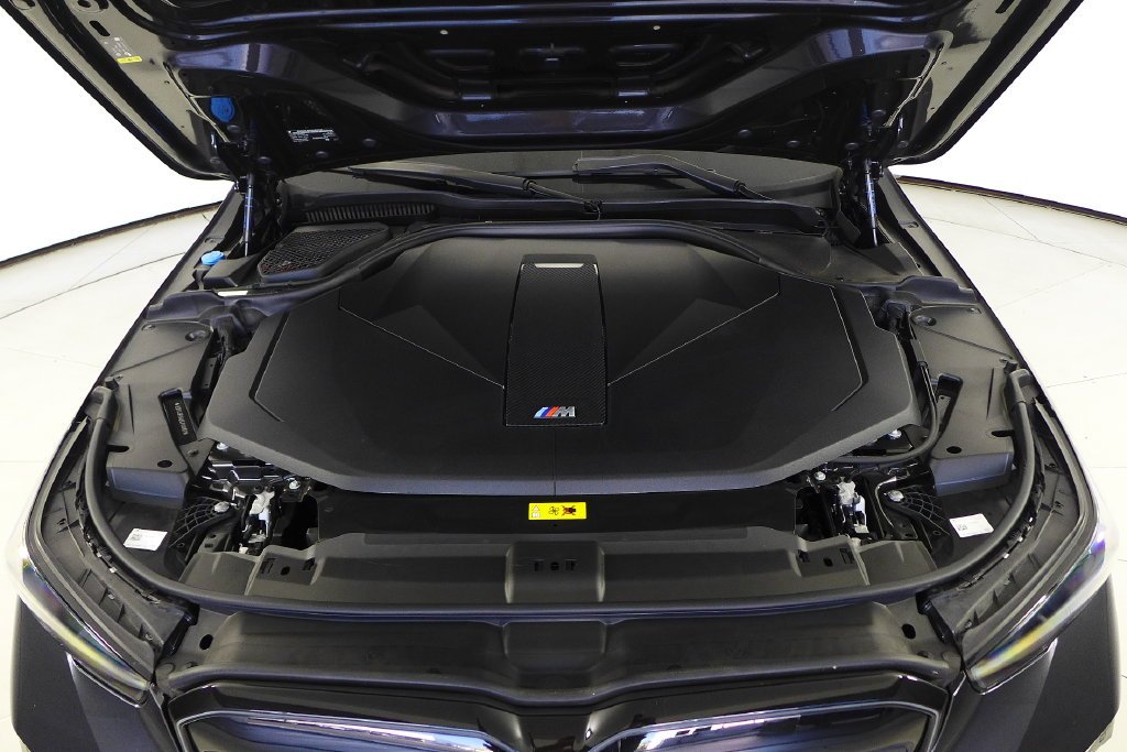 Certified Used 2024 Dark Graphite BMW M60 image 6