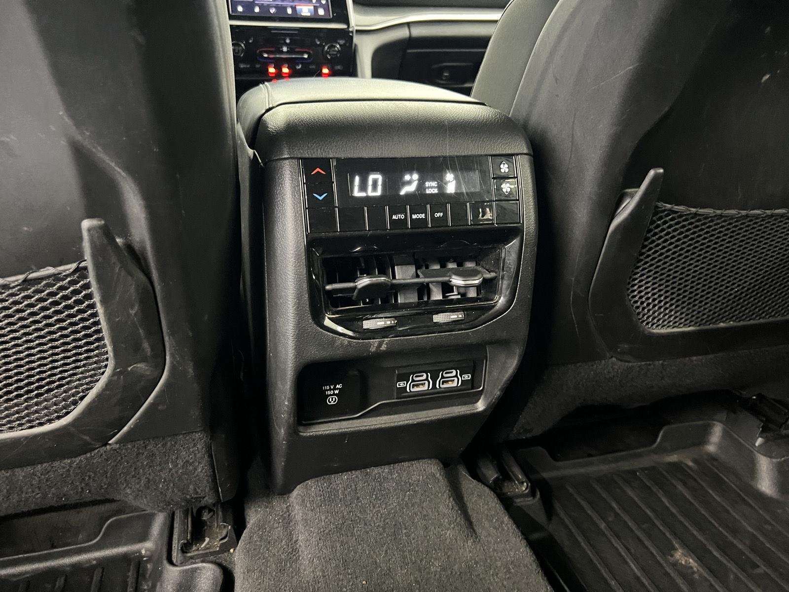 Used 2022 Bright White Clearcoat Jeep Altitude image 26