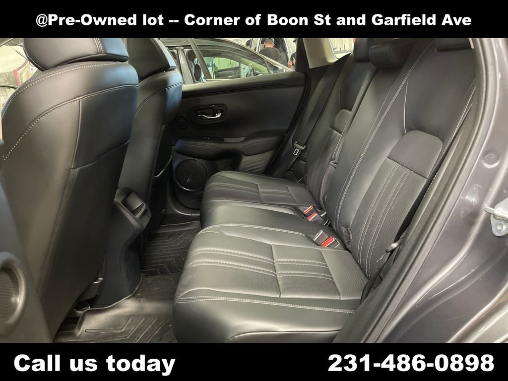 Used 2023  Honda EX-L image 22