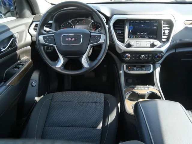 Used 2023 Ultra Blue Metallic GMC SLE image 18