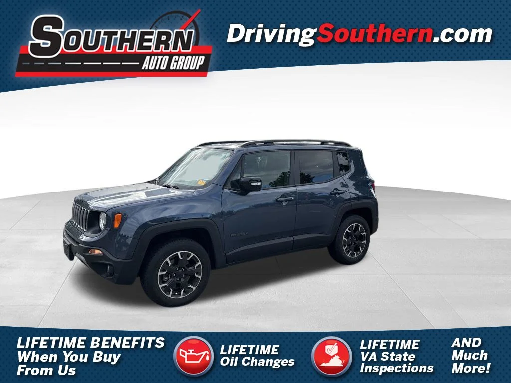 Used 2023 Blue Jeep Latitude image 1