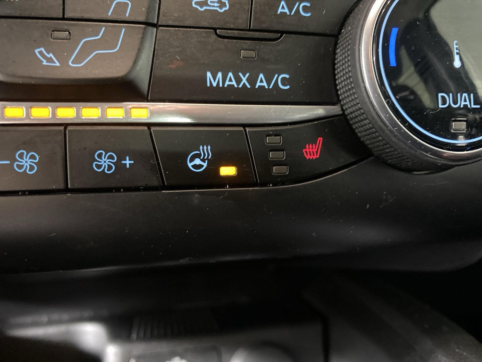 Used 2025 Vapor Blue Ford  image 22