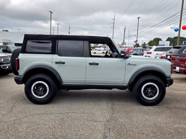 Used 2023 Gray Ford Badlands image 14