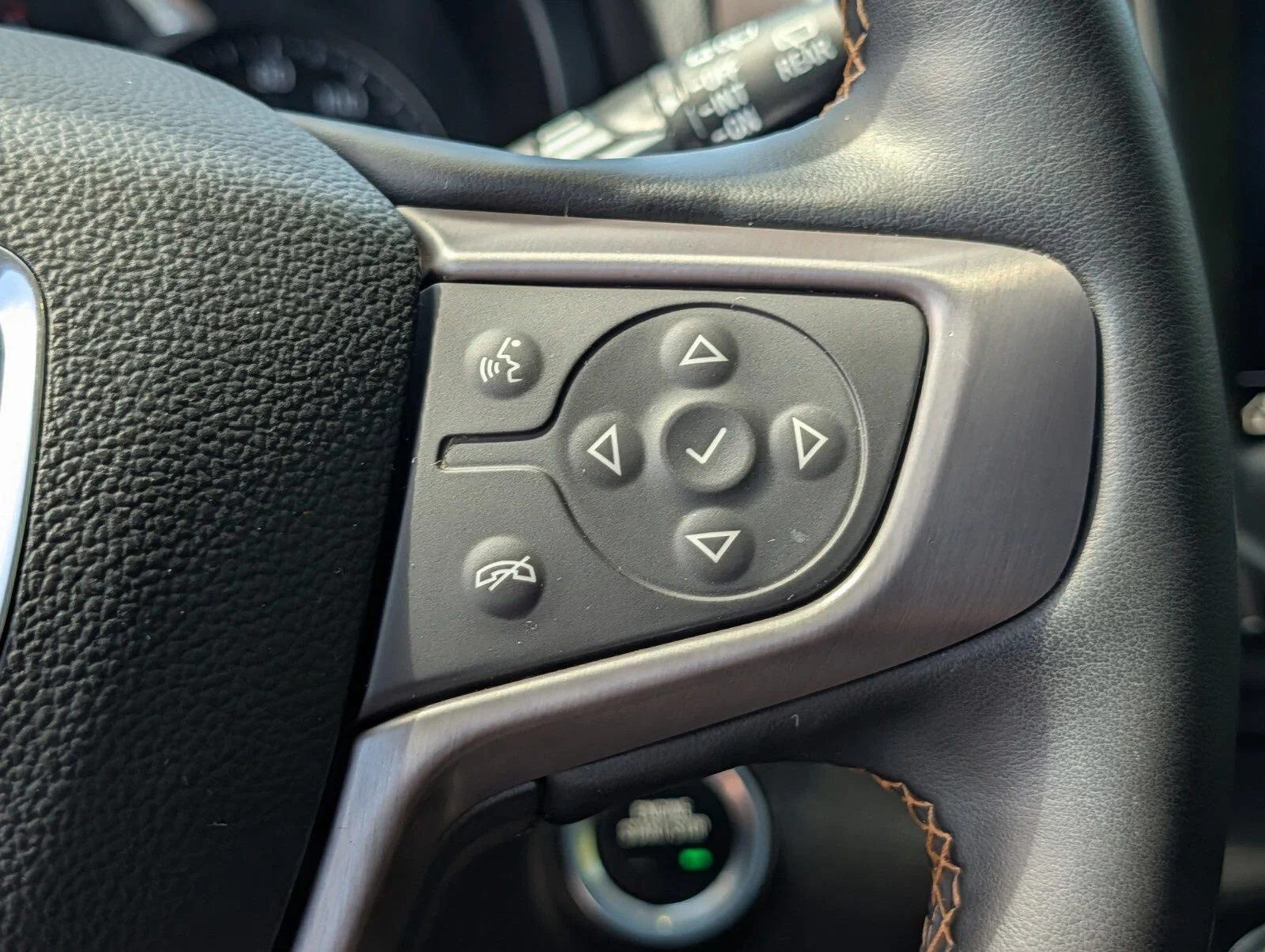 2024 GMC Terrain AT4 - Photo 38
