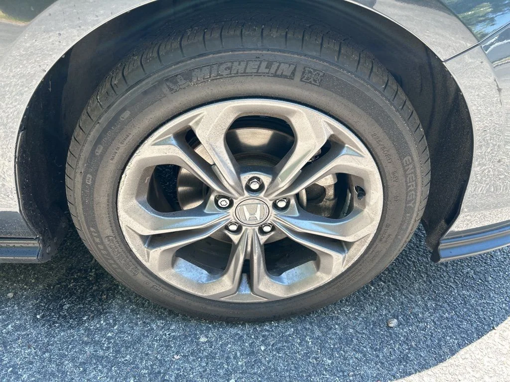 Used 2024 Gray Honda EX image 8