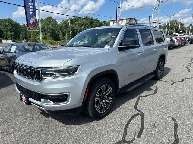 2023 Jeep Wagoneer L Series II 4WD's photo